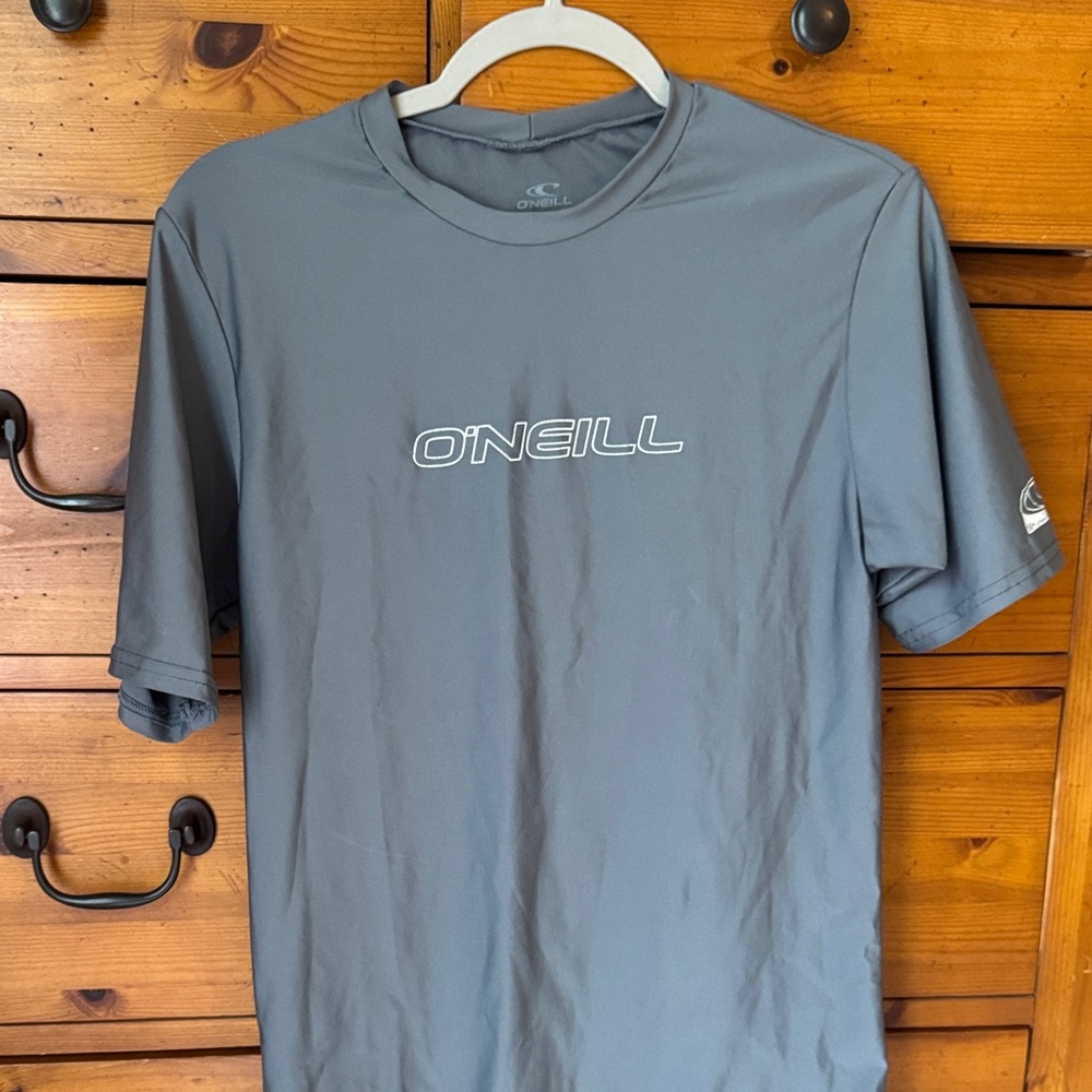 O'Neill Rash Guard Charcoal Short Sleeve - Small